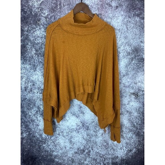 We the Free People Top Women M Yellow Oversized Crop Lagenlook Poncho Hippie - Picture 2 of 15